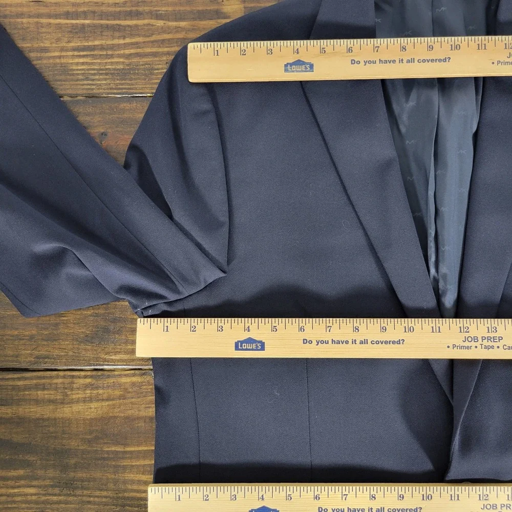 Michael Kors KOOP Mens Sport Coat Blazer Two Button Navy Blue Poly Blend 44L NEW